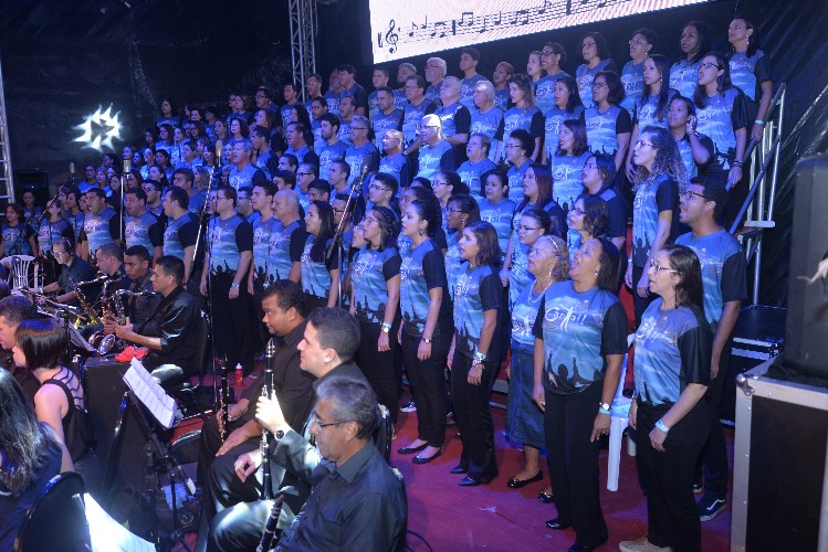 Corais embalam as festas de fim de ano em Maceió
