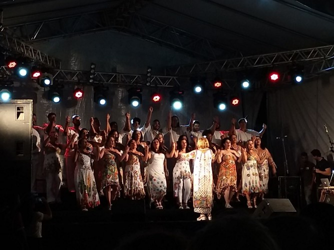 Corais embalam as festas de fim de ano em Maceió
