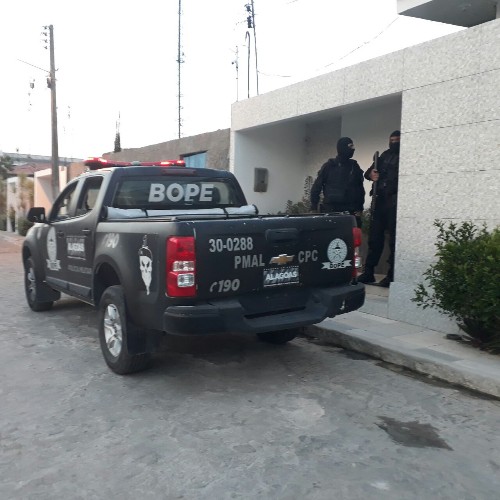 Integrantes são ligados a empresa acusada de fraudar licitações em, pelo menos, três cidades do Sert