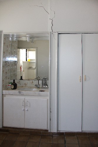 Engenheiros da Defesa Civil estiveram no bairro do Pinheiro 