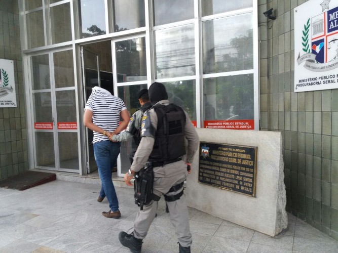 Operação prende suspeitos de corrupção em municípios de AL