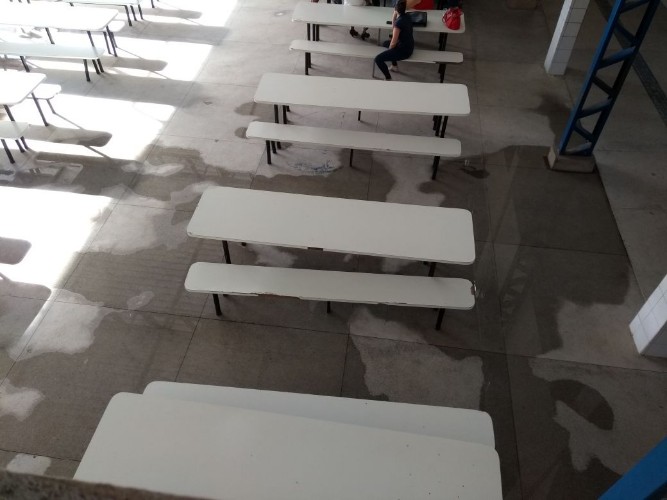 As aulas foram suspensas na manhã desta segunda-feira (23)
