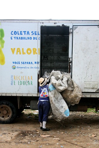 Dia a dia dos catadores de material reciclável