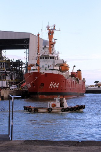 Navio da Marinha abre para visitação do público no Porto de Maceió