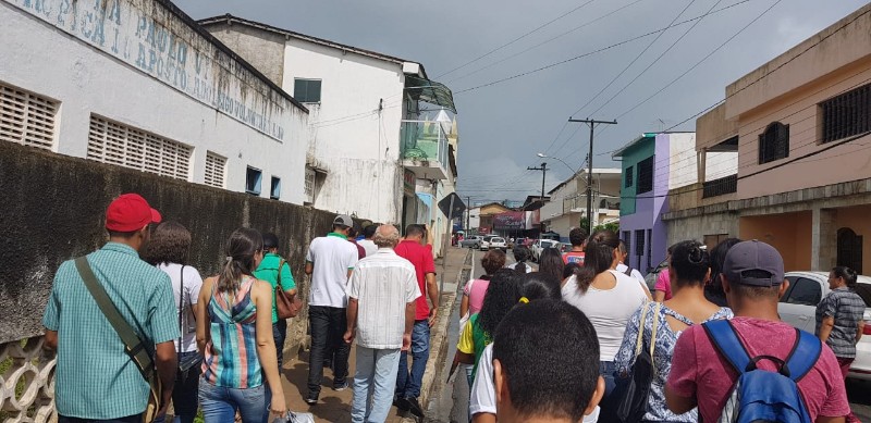Os agentes estão há 15 dias sem receber o salário, com 13° em atraso, terço de férias e incentivo 