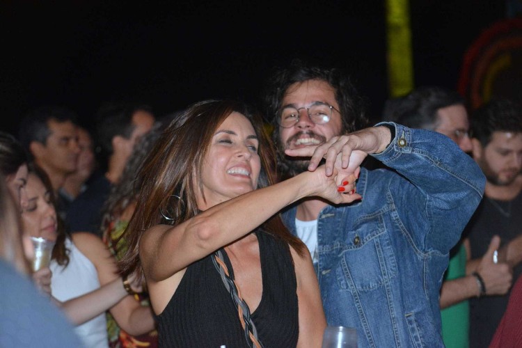 O casal foi ao "Forrobodó do Braz" em Recife