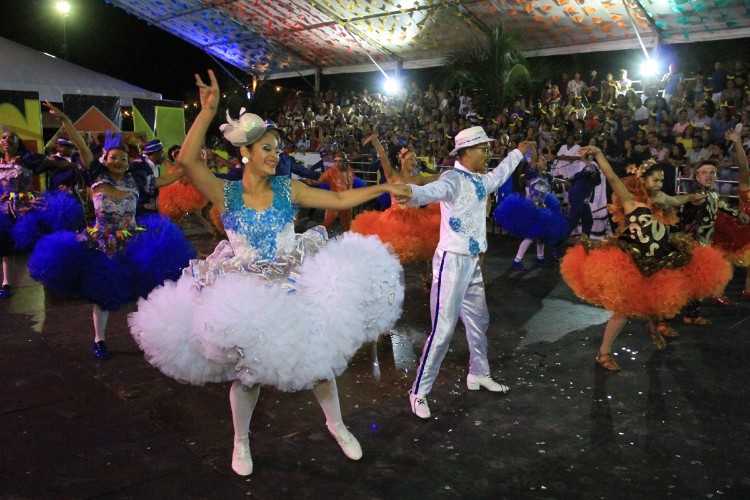 Primeira noite de apresentação das quadrilhas juninas animou o público no Jaraguá