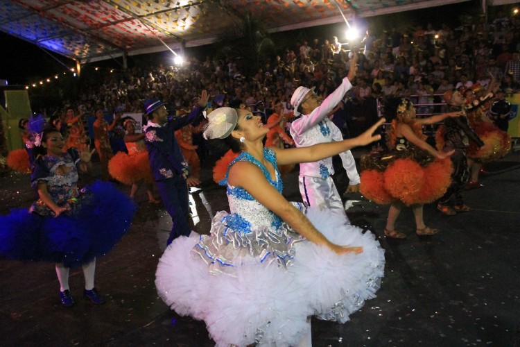 Primeira noite de apresentação das quadrilhas juninas animou o público no Jaraguá