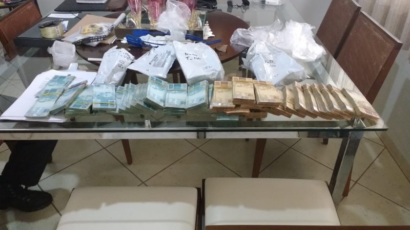PF cumpre mandados em AL e mais 4 estados contra organização criminosa