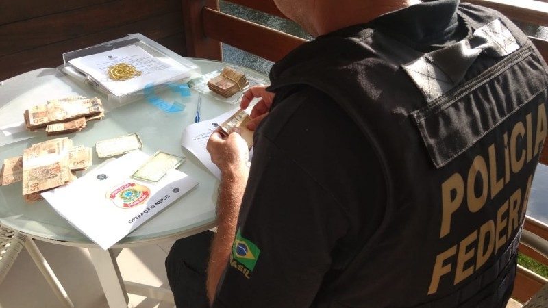 PF cumpre mandados em AL e mais 4 estados contra organização criminosa