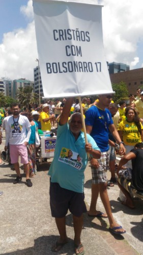 Concentração aconteceu no Corredor Vera Arruda, na Jatiúca