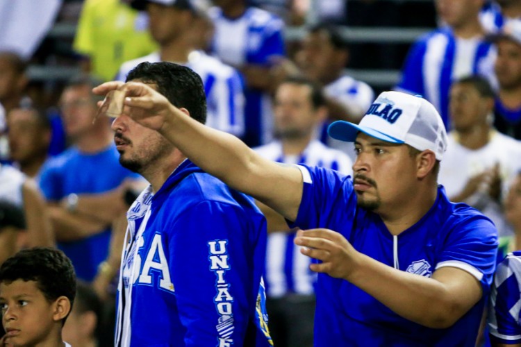 Confira imagens da partida no Estádio Rei Pelé