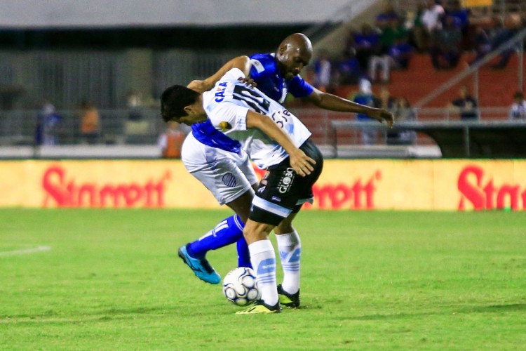 Confira imagens da partida no Estádio Rei Pelé