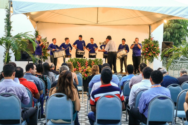 Colaboradores da OAM participam de ato ecumênico em celebração ao Natal
