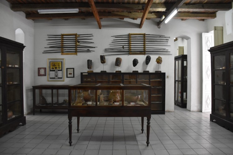 Parte do acervo do intituto