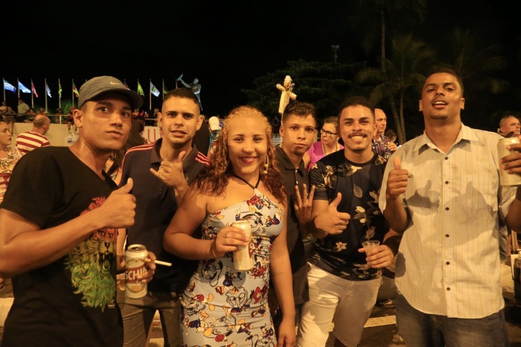 Desfile de blocos abriu as prévias carnavalescas em Alagoas