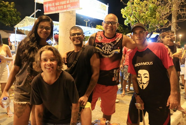 Desfile de blocos abriu as prévias carnavalescas em Alagoas