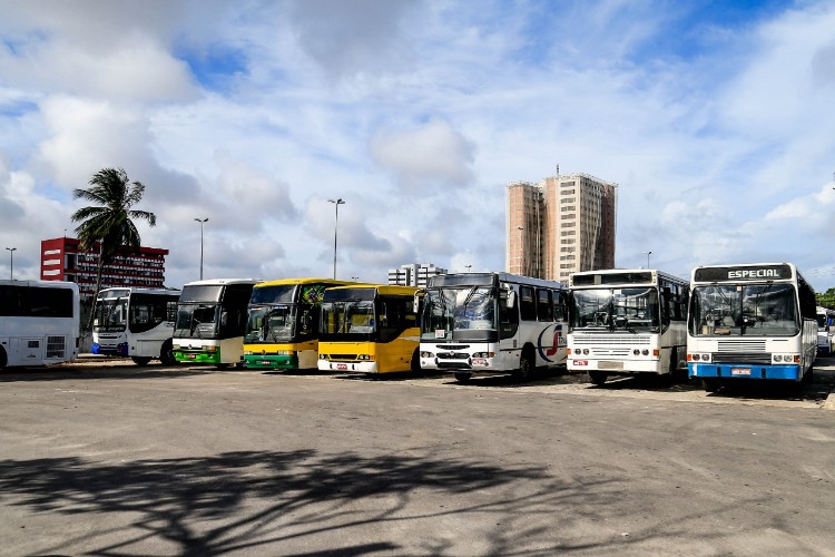 Problemas na Educação preocupam estudantes, professores e sindicalistas