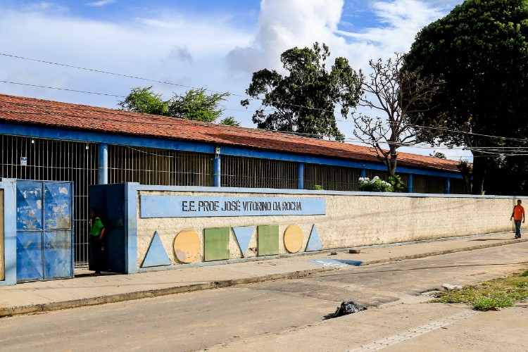 Problemas na Educação preocupam estudantes, professores e sindicalistas