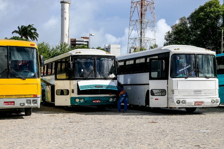 Problemas na Educação preocupam estudantes, professores e sindicalistas