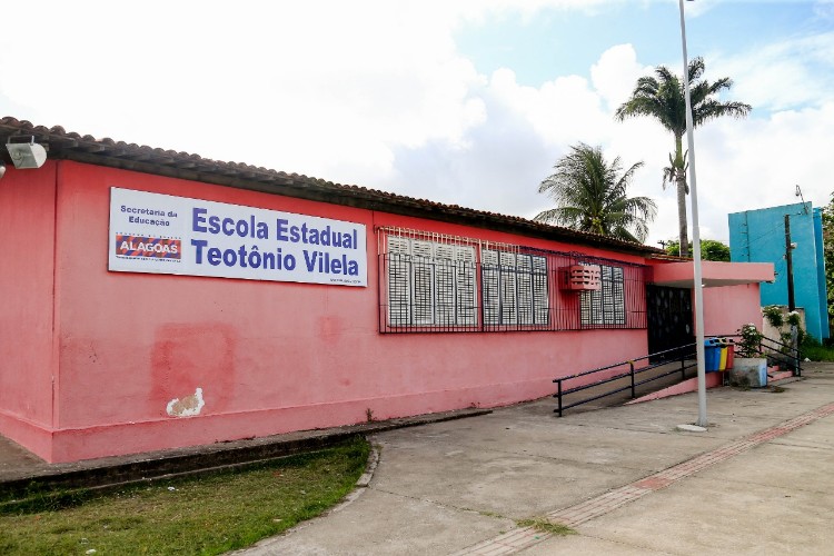 Problemas na Educação preocupam estudantes, professores e sindicalistas