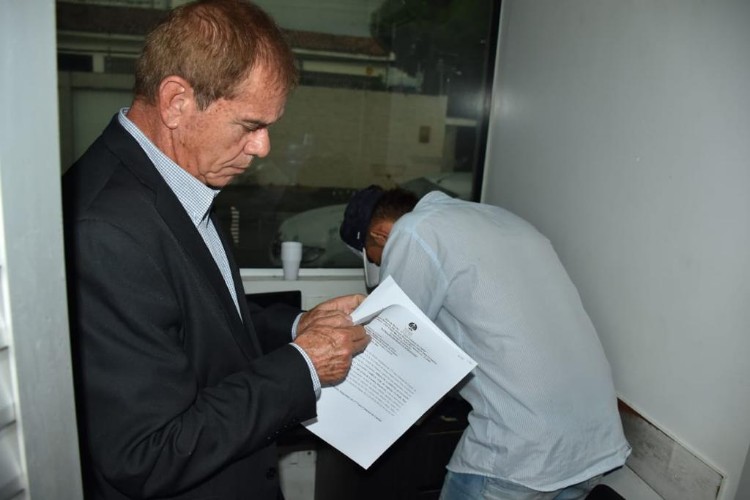 MP prende empresário e ex-chefe do setor de transportes de Girau