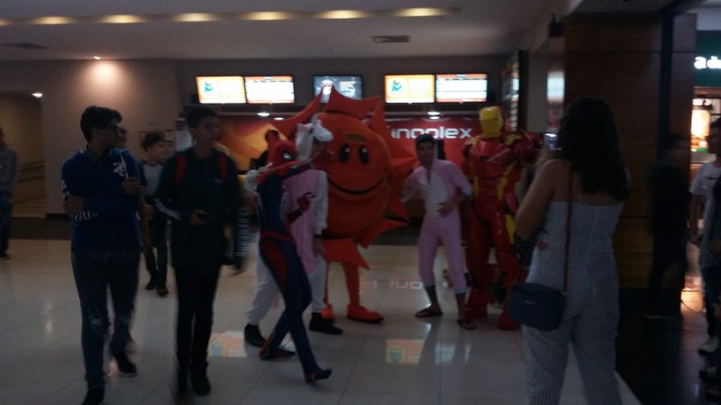 Grande público transformou a madrugada no Shopping em um dia correiro pelo centro da cidade 