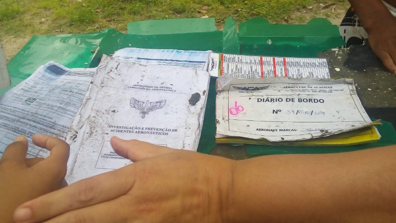 Além do cantor dono do hit "Jenifer", outros quatro corpos também foram encontrados