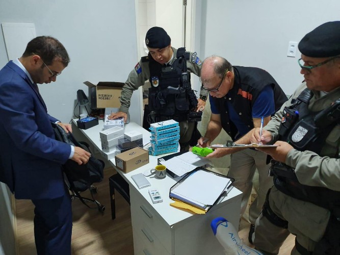 Grupo vendia aparelhos de forma irregular, sem a devida autorização da fornecedora