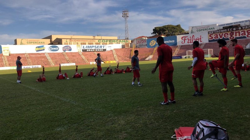 CRB realiza treino em Sertãozinho