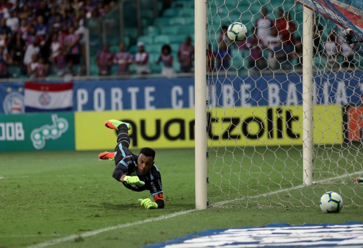 Confira imagens de Bahia 1x0 CSA - Campeonato Brasileiro (17ª rodada)