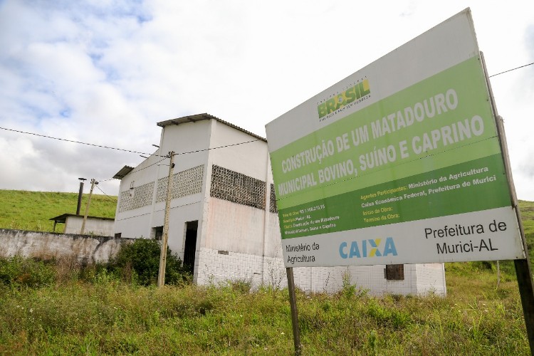 Projeto milionário para regionalização do abate fica no papel