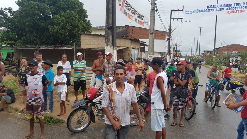 Populares cobram e pressionam gestão municipal 
