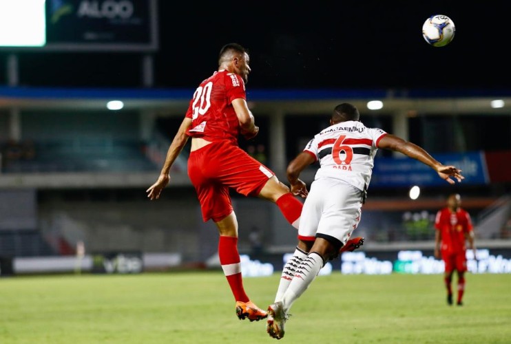 Galo venceu o jogo com um gol de Willie: 1 a 0