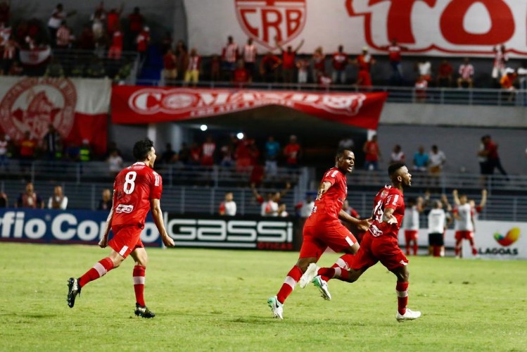 Galo venceu o jogo com um gol de Willie: 1 a 0