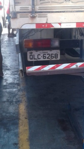 Caminhão da Secretaria de Agricultura de Alagoas é flagrando transportando bebidas no feriado da Pro