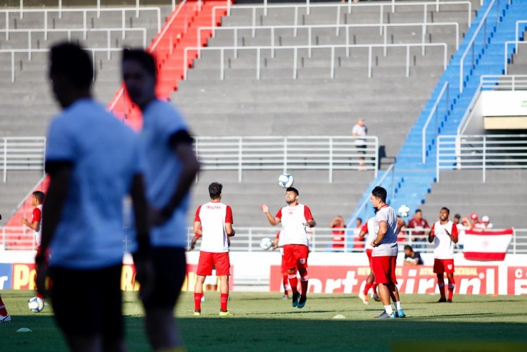 Jogo disputado no Rei Pelé, com vitória regatiana por 2 a 0