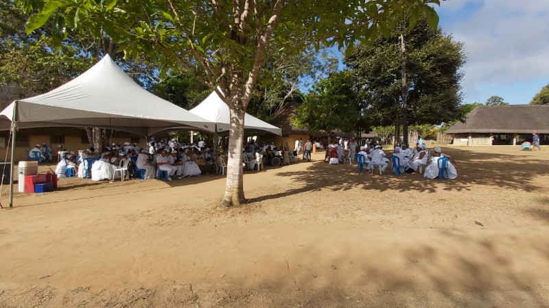 Programação teve início nas primeiras horas da manhã, com grupos de religiões de matriz africana, e