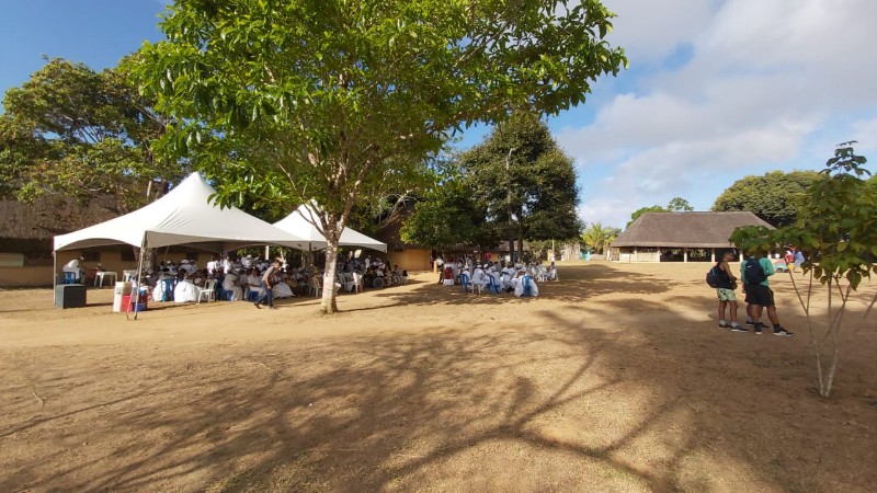 Programação teve início nas primeiras horas da manhã, com grupos de religiões de matriz africana, e