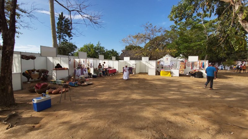 Programação teve início nas primeiras horas da manhã, com grupos de religiões de matriz africana, e