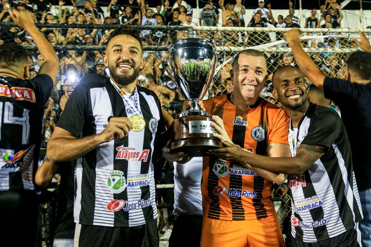 Fantasma venceu o CEO por 4 a 3 nos pênaltis