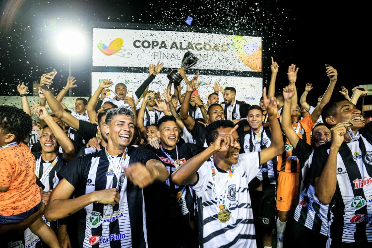 Fantasma venceu o CEO por 4 a 3 nos pênaltis