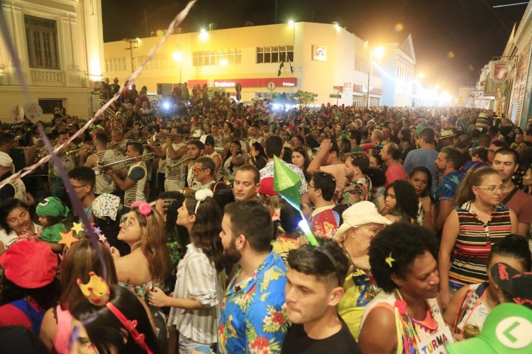 Jaraguá Folia abre as prévias carnavalescas em Maceió