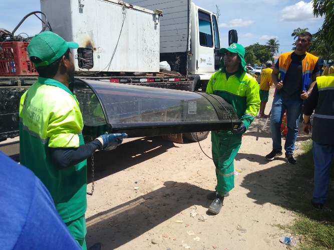 Demolição da antiga balança do peixe e realocação dos pescadores para Centro Pesqueiro