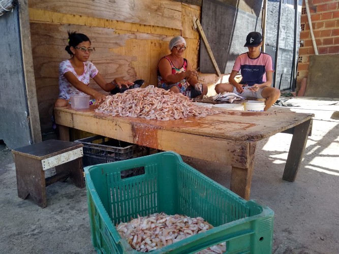 Demolição da antiga balança do peixe e realocação dos pescadores para Centro Pesqueiro