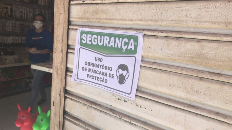 Movimentação no centro de Maceió no primeiro dia da flexibilização