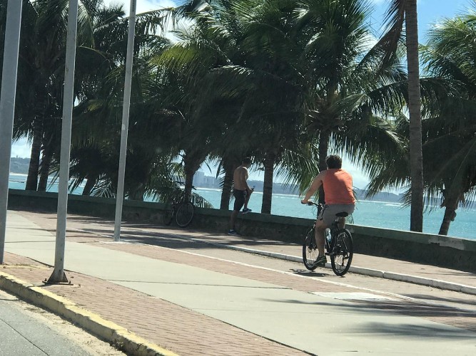 Movimentação no centro de Maceió no primeiro dia da flexibilização