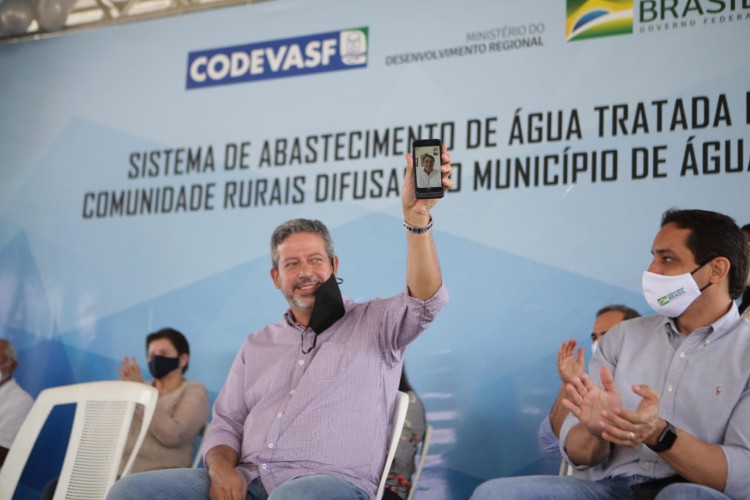 Ministro do Desenvolvimento Regional entrega obras hídricas em Alagoas