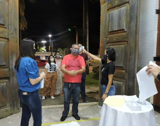 Paróquias seguiram protocolo sanitário para evitar contágio da Covid-19