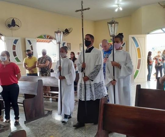 Paróquias seguiram protocolo sanitário para evitar contágio da Covid-19